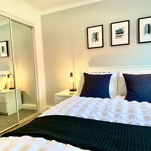  Holiday home Corstorphine Townhouse: Spacious Near Murrayfield With Garden United Kingdom