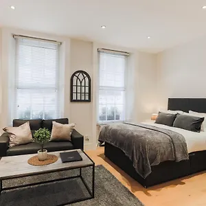  Apartment Olympic Park