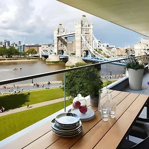  Apartment 3 Million Pound Luxury Large Tower Bridge Direct Views Sleeps 6